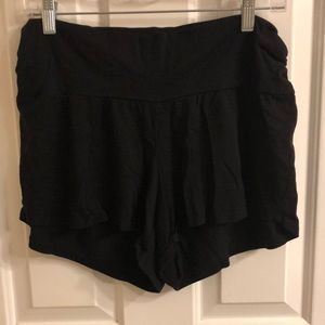 Black maternity sleep shorts